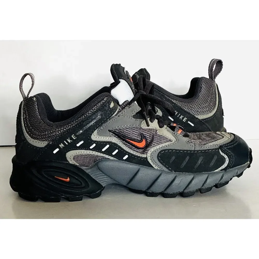 Nike sz 5y